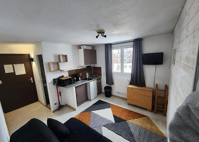 Studio Ski Aux Pieds Avec Parking Couvert